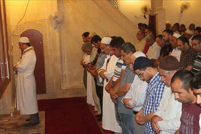 Kızıltepe´de ilk teravih namazı kılındı