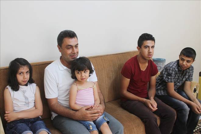 Hastalıkları teşhis edilemeyen kardeşler yardım bekliyor