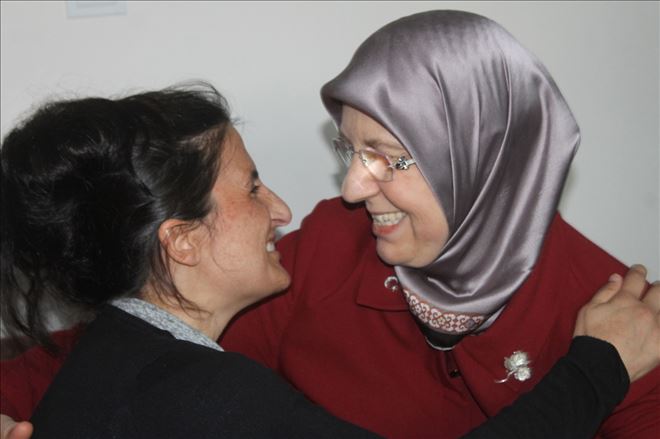 Bakan Ramazanoğlu´ndan ev ziyareti