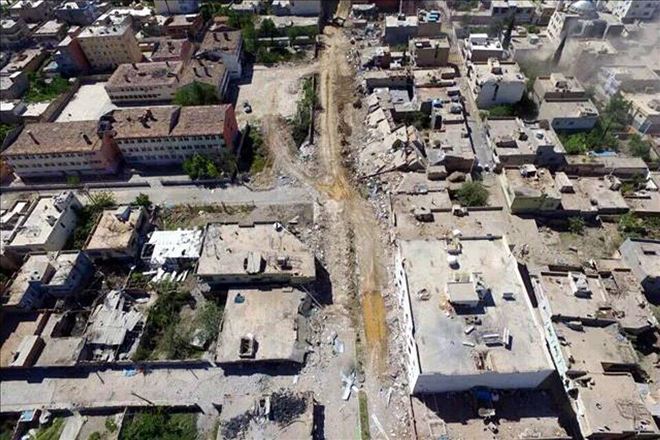 Patlama sonrası şiddetli çatışma