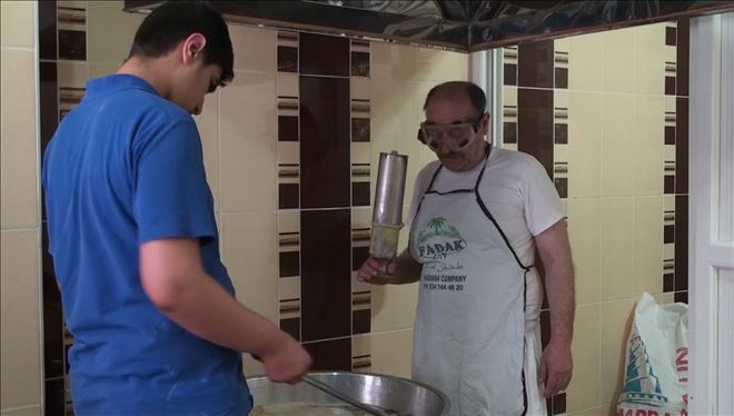 Tahir Usta Halka Tatlısı İftarın Gözdesi 