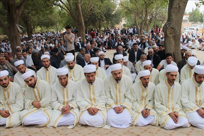 MEDRESE TALEBELERİNDE İCAZET SEVİNCİ