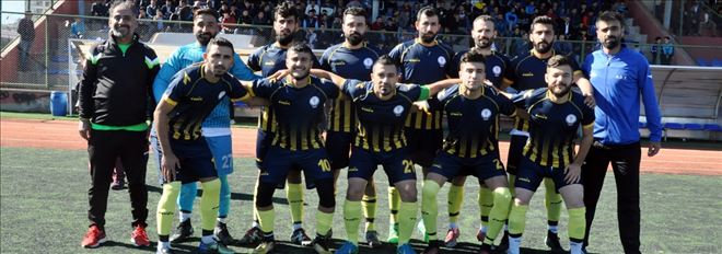 Bünyesinde 24 yerli futbolcu bulunuyor