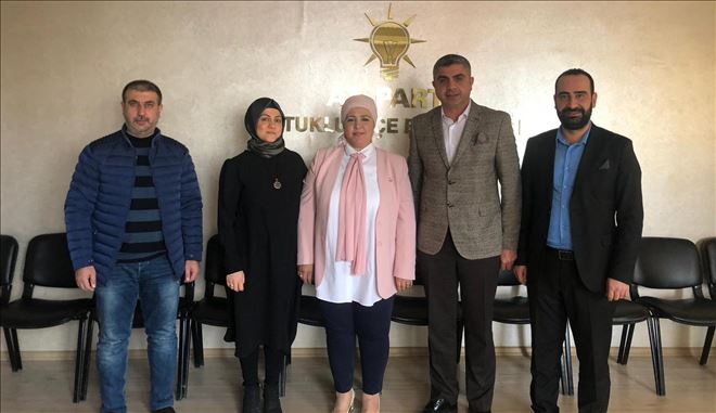 Her yere kadın eli değmeli  sloganıyla aday oldu