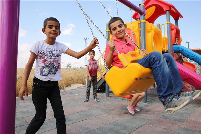 BÜYÜKŞEHİRDEN 242 ÇOCUK PARKI