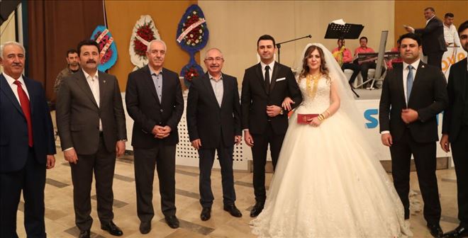 Özkan Ailesinin Mutlu Günü