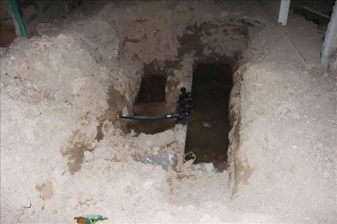 Altyapı çalışmasında kazılan çukur can alıyordu