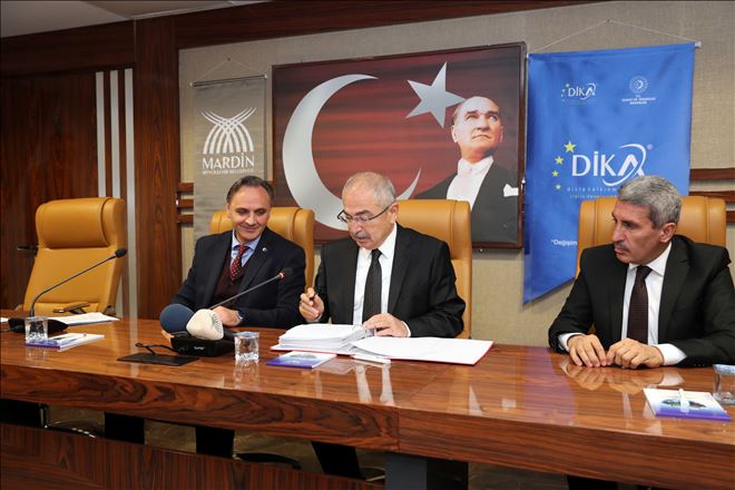 Cumhuriyet Meydanı Projesi için imzalar atıldı