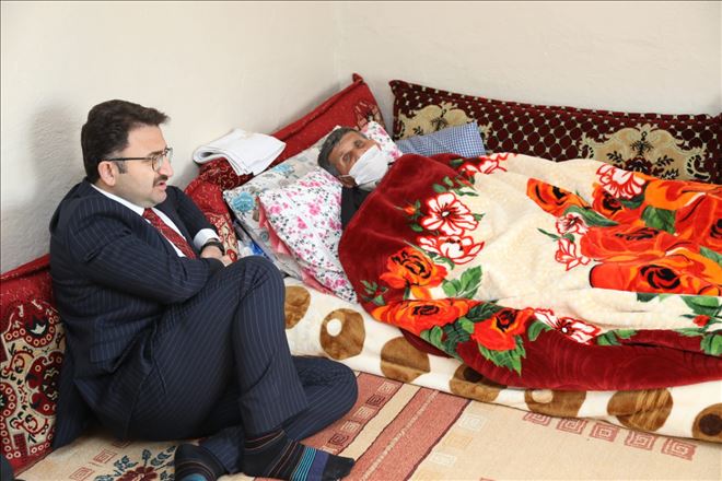 Kaymakam Çam havanlı saldırıda yaralanan Korkut´u ziyaret etti