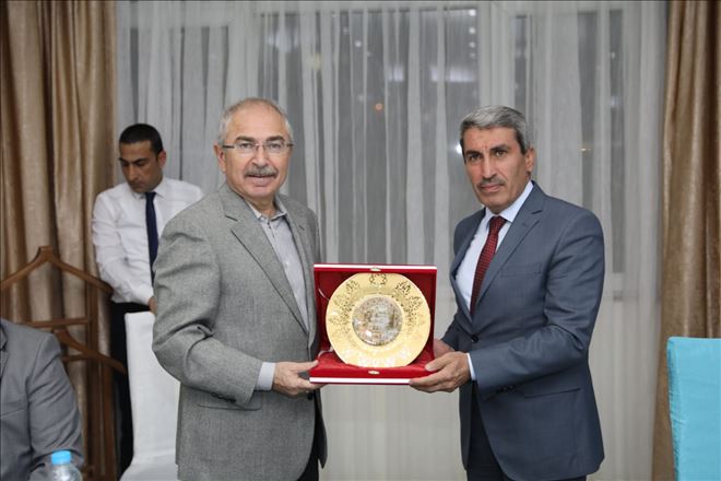 Yakup Sarı onuruna veda yemeği