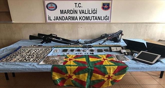 Mardin´de MİT ve jandarmadan 12 adrese eş zamanlı operasyon