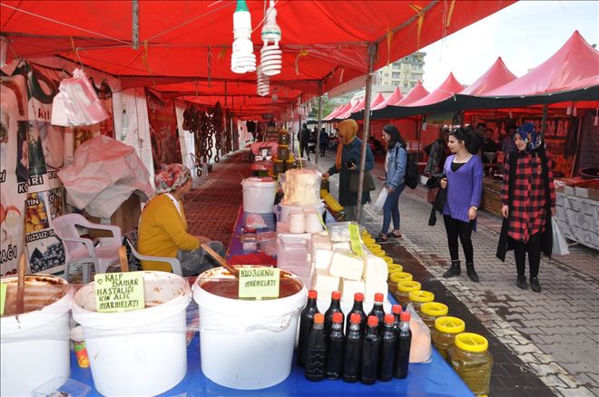 Yöresel örün fuarı Kızıltepe´de açıldı