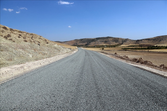 Büyükşehir Belediyesi yol çalışmaları sürüyor