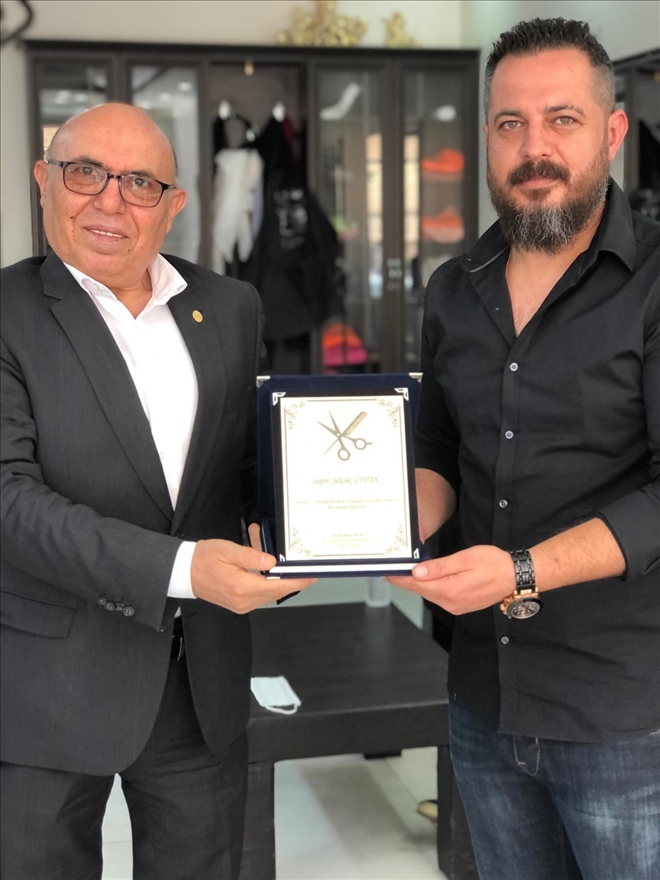 Selçuk Çıvak´a liyakatlık ödülü