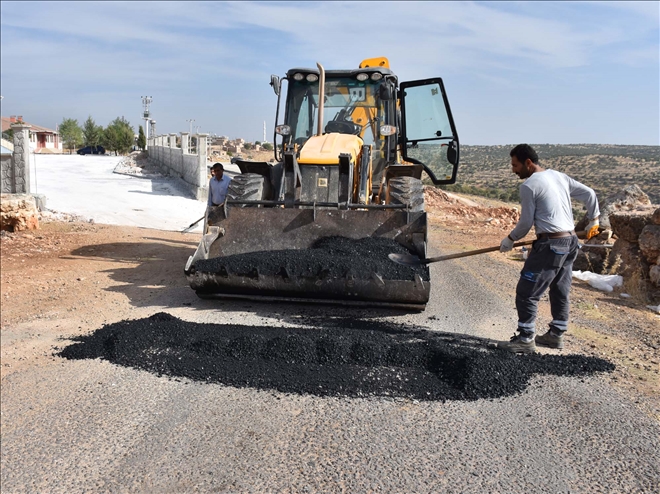 Dargeçit´te kırsal yollarda yama çalışması