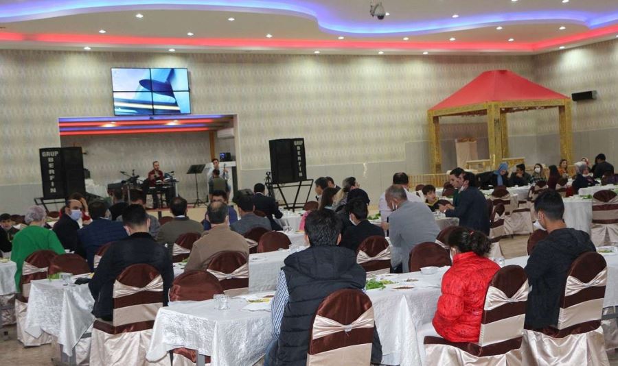 ​Özel hastaneden 10’uncu yıl dönümü kutlaması