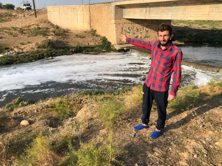 Kızıltepe’de dereden yükselen köpükler korkutuyor