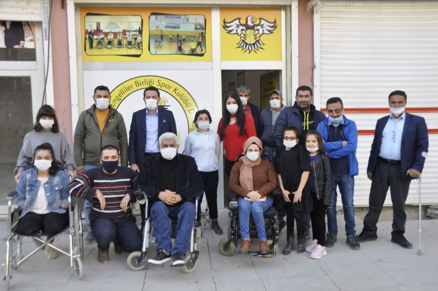 Başkan Demirkaya Kızıltepe Engeliler Birliği Spor Kulübü Derneği’ni ziyaret etti