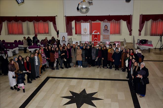 Kaymakam´ın eşi Dilek Çam yetim çocuklarının isteklerini yerine getirdi