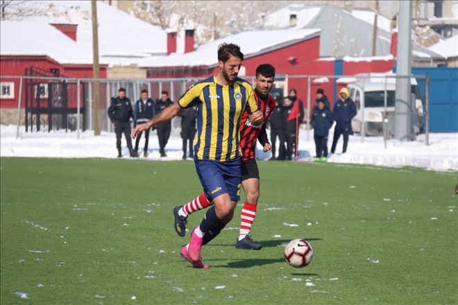 Başakspor deplasmanda 11 gol attı