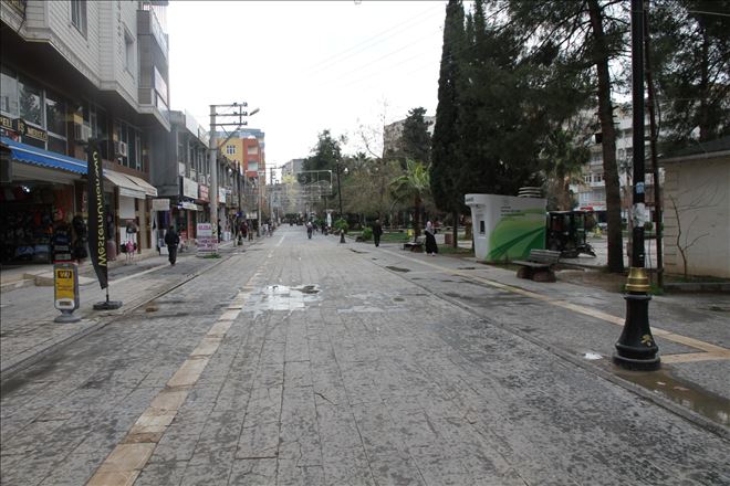 43 ilden daha büyük olan ilçe korona virüsü sebebiyle sessizliğe büründü