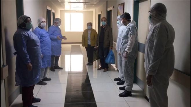 Kızıltepe´de karı koca korona virüsü birlikte yendi