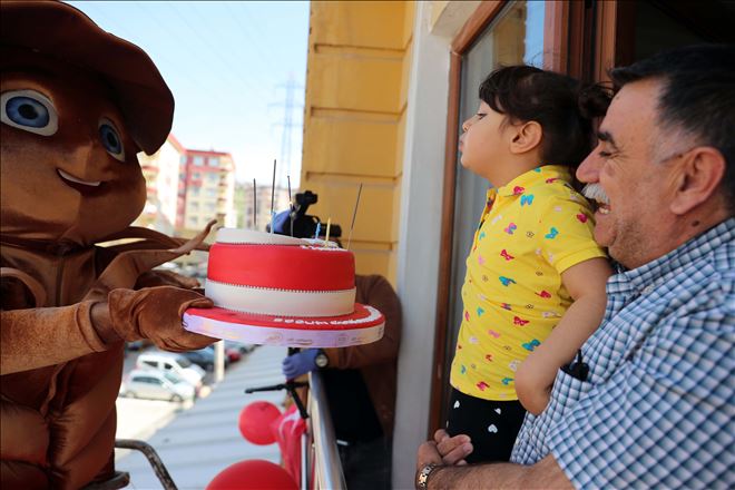 Mardin´de sürpriz doğum günü kutlaması