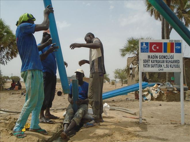 Mardin AK Gençliği Afrika´da su kuyusu açtı