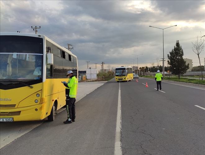 Kızıltepe´de trafikte korona virüs tedbirleri devam ediyor