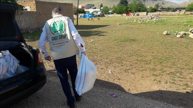 Mardin Umut Kervanı´ndan  muhtaç ailelere ramazan yardımı