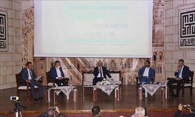 ?Uyuşturucu ile Mücadelede Basının Rolü? sempozyumu
