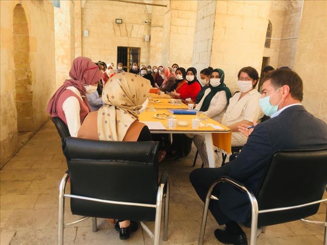 Mardin Milletvekili Demirkaya, Kadın Kolları Yönetimi ile bir araya geldi