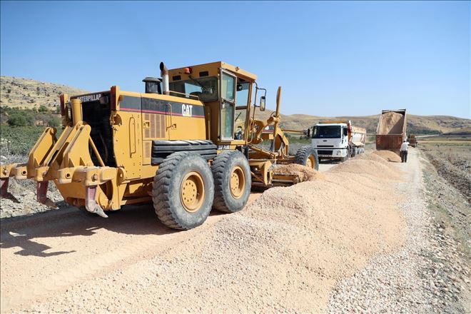 Büyükşehir Belediyesi kırsal yollarda çalışma başlattı