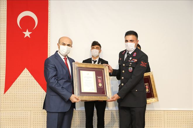 Mardin´de gazilere devlet övünç madalyası verildi