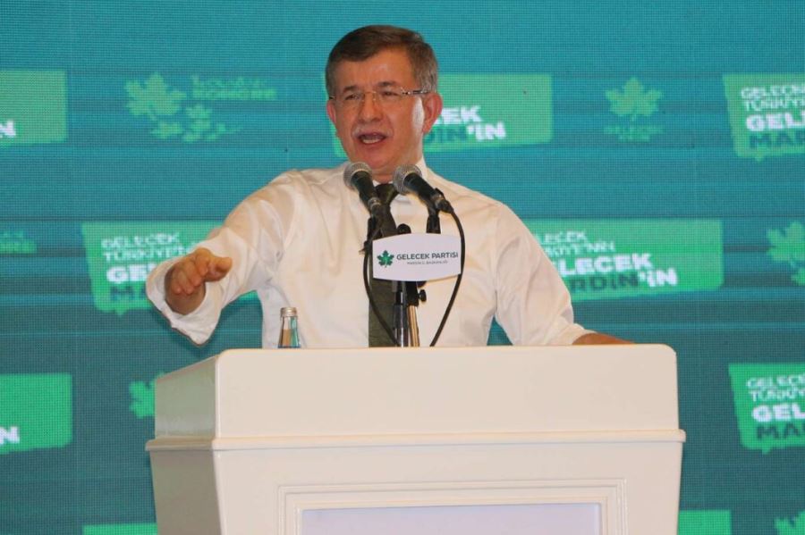 Mardin’de konuşan Davutoğlu: İşsizlik yüzde 30’un üstündedir”