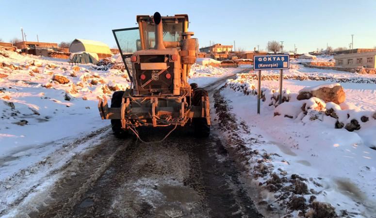Mardin’de Tüm Yollar Kardan Temizlendi