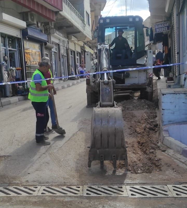 Halka hizmet devam ediyor