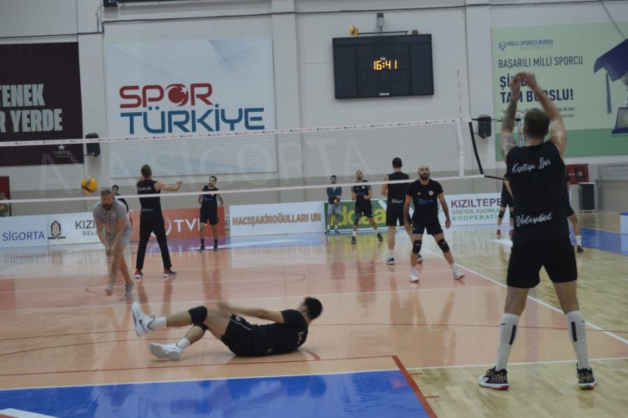 Mezopotamya Efeleri Halkbank maçına hazırlanıyor