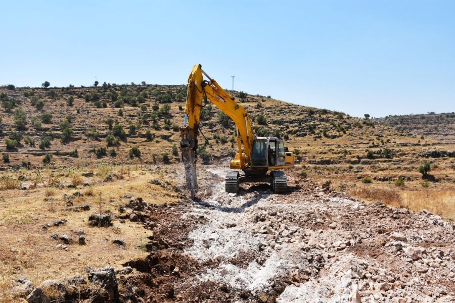 Dargeçit’te o mahallede ilk kez yol çalışması yapıldı