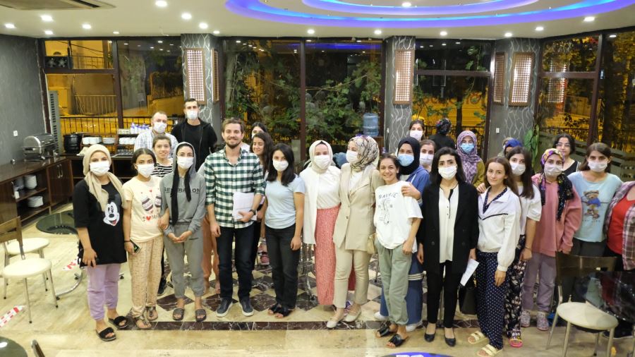 MAÜ ‘Destek Masası’ndan Öğrencilere Ziyaret