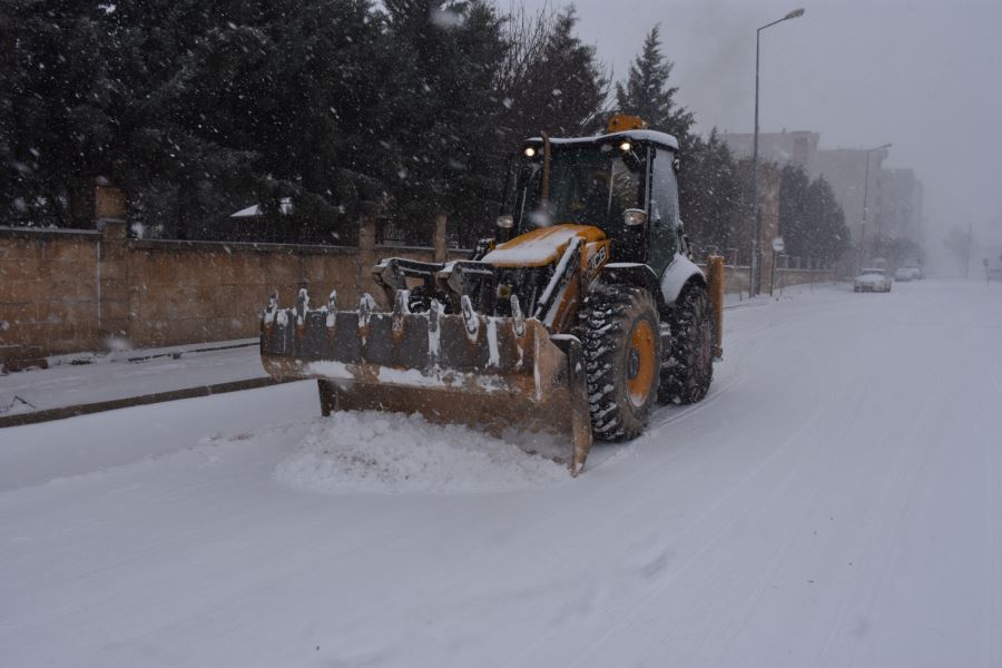 Dargeçit beyaza büründü