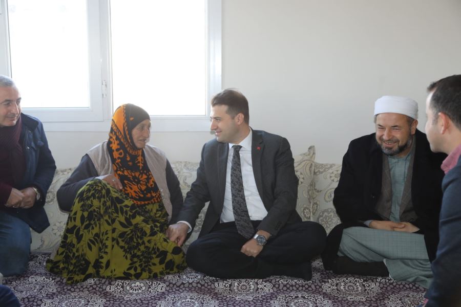 Cıdıroğlu hane ziyaretlerine devam ediyor