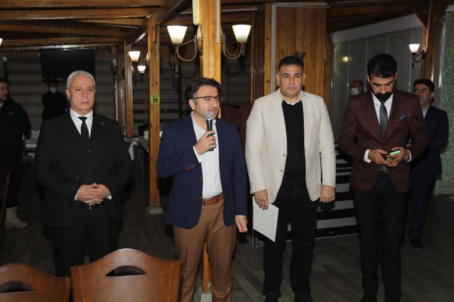 ‘İşçilere en düşük maaşın 5 bin 250 TL olacağı müjdesi verildi’