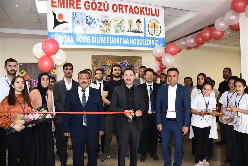 Kaymakam  Kayabaşı, TÜBİTAK Bilim Fuarı’na Katıldı
