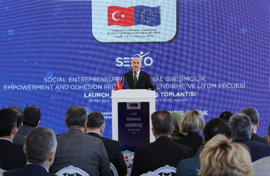 Vali Demirtaş, “Sosyal Girişimcilik Güçlendirme ve Uyum Projesi” Açılışına Katıldı