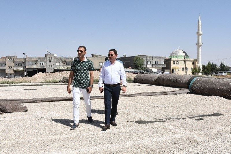 Nusaybin Kaymakamı Kayabaşı stadı inceledi