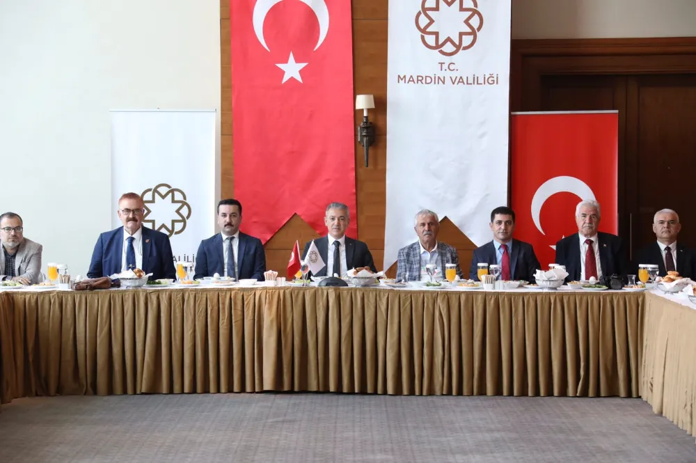 Vali Akkoyun basın mensuplarıyla bir araya geldi