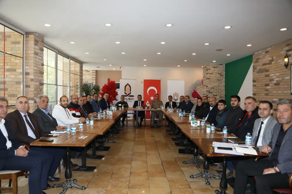Kaymakam Şahin, Basın ile bir araya geldi