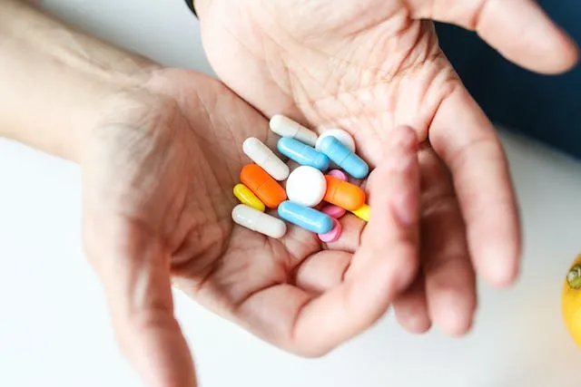 Mardin Eczacılar Odası: Antibiyotik Direnci Halk Sağlığını Tehdit Ediyor