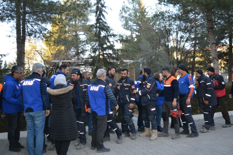 Mardin AFAD deprem bölgesinden döndü